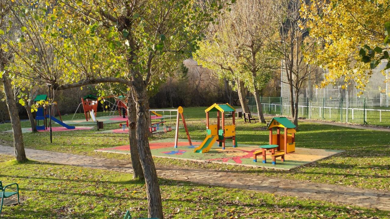 Jardin Araguas Apartment Villanúa Екстериор снимка