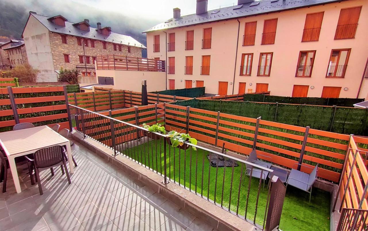 Jardin Araguas Apartment Villanúa Екстериор снимка