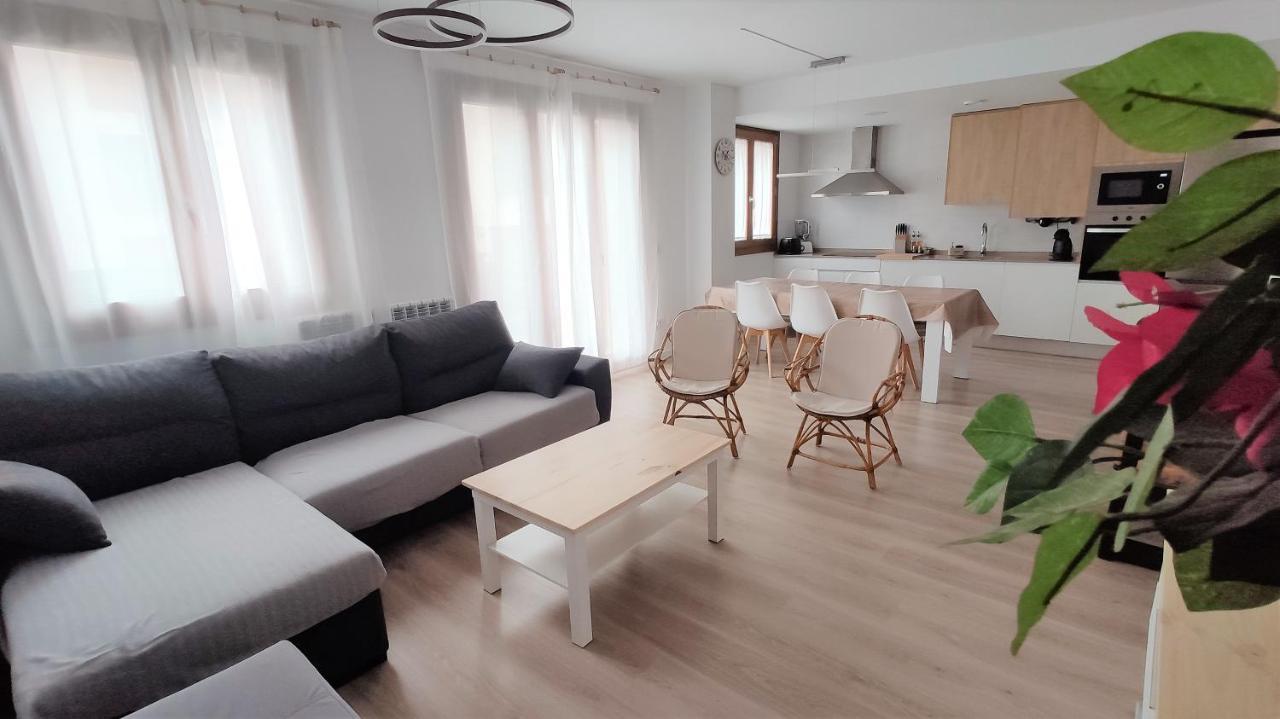 Jardin Araguas Apartment Villanúa Екстериор снимка