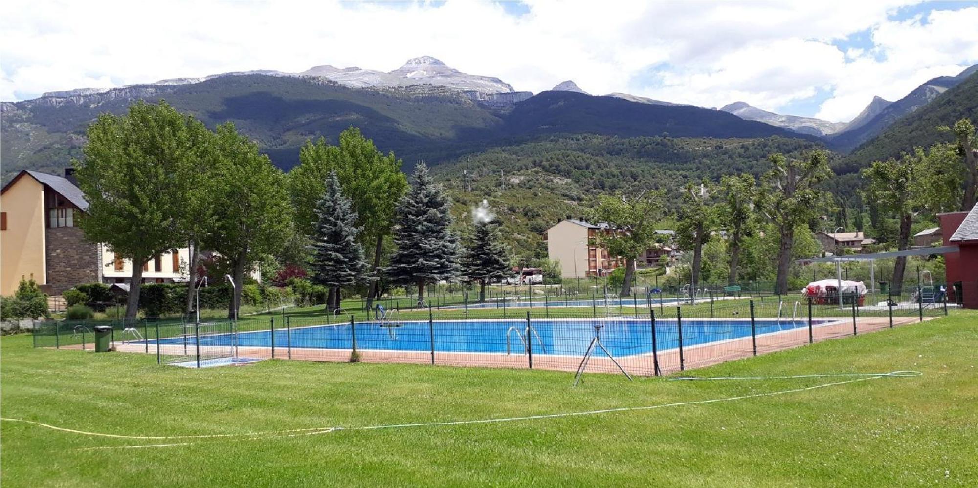 Jardin Araguas Apartment Villanúa Екстериор снимка