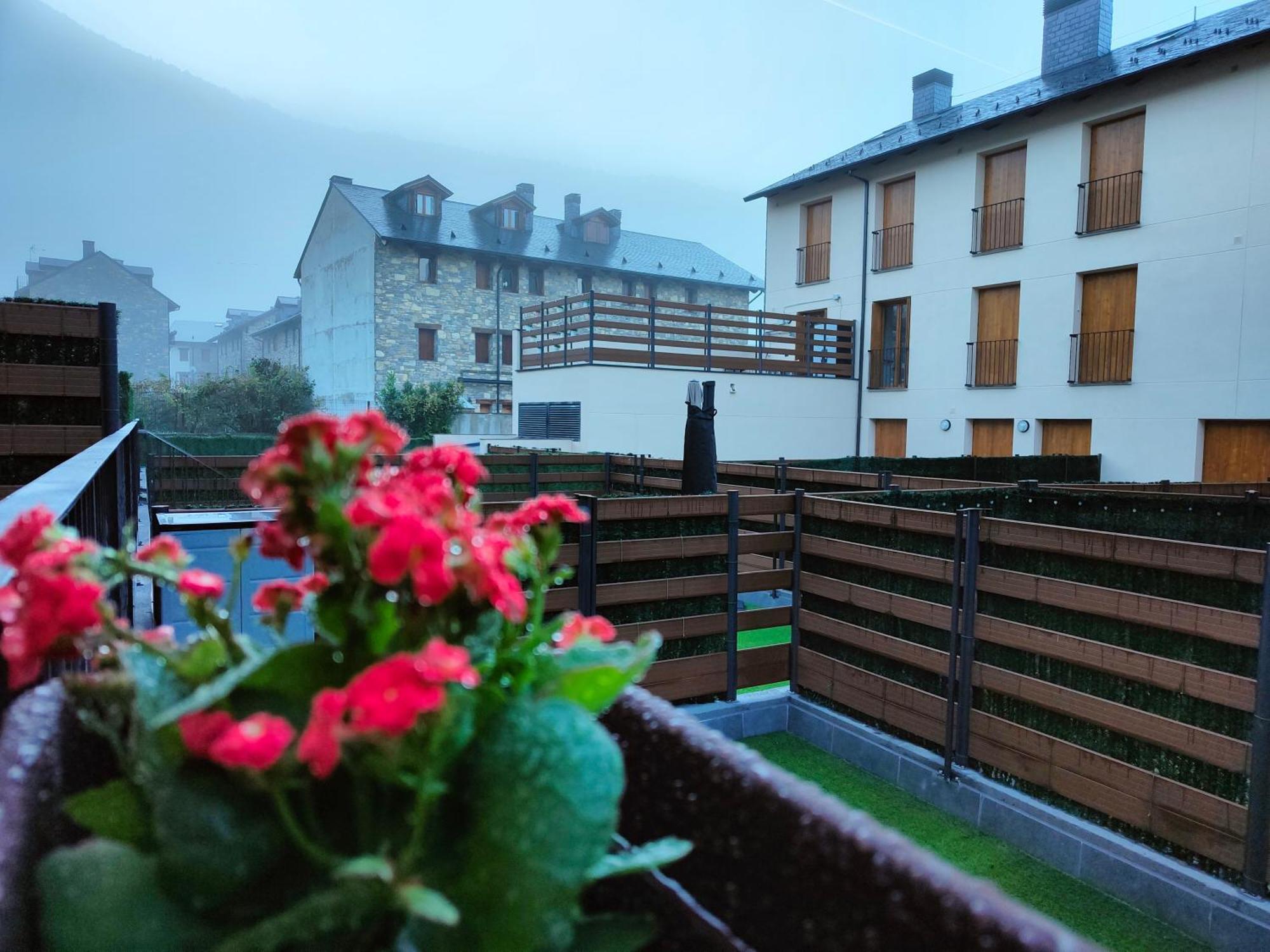 Jardin Araguas Apartment Villanúa Екстериор снимка